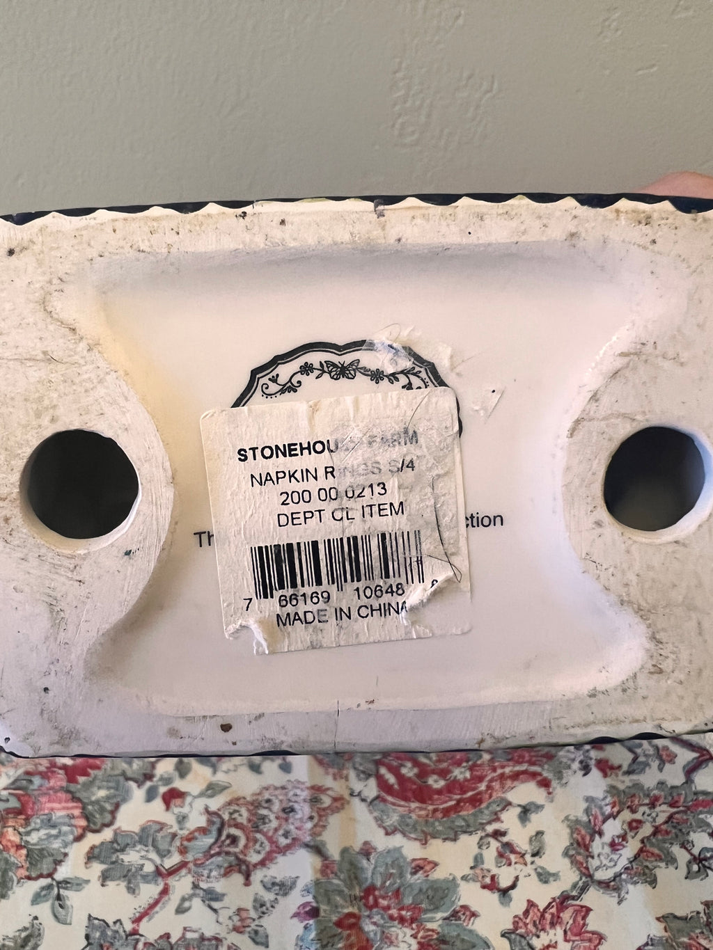 The Stonehouse Farm Collection Hen Napkin Holder