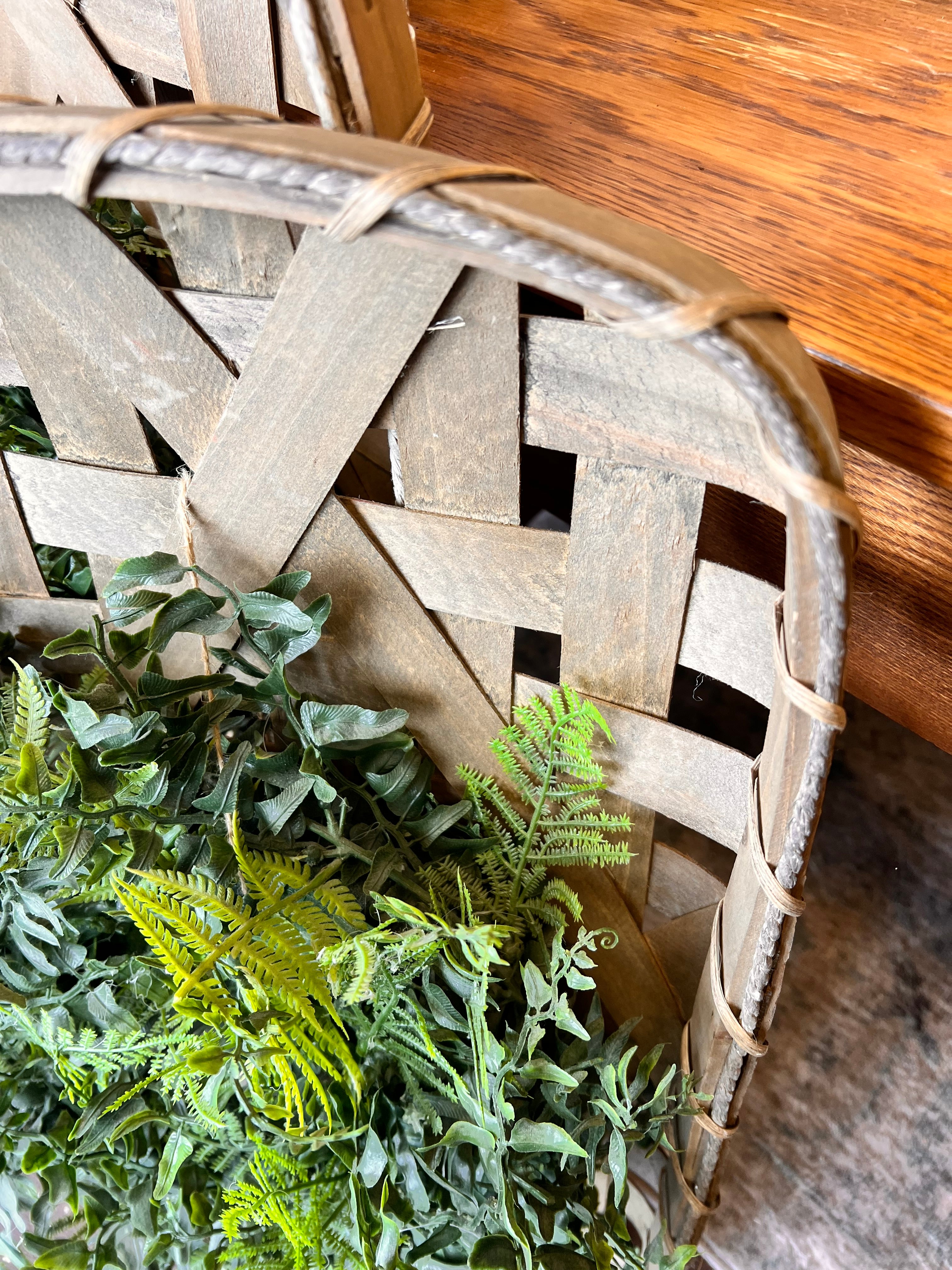 Tobacco Basket & Greenery