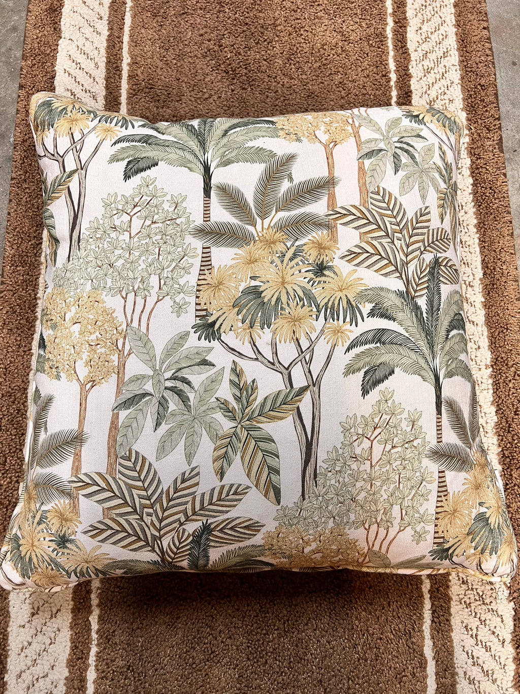 Lillian August 18”x18” Throw Pillow Cover & Down Insert