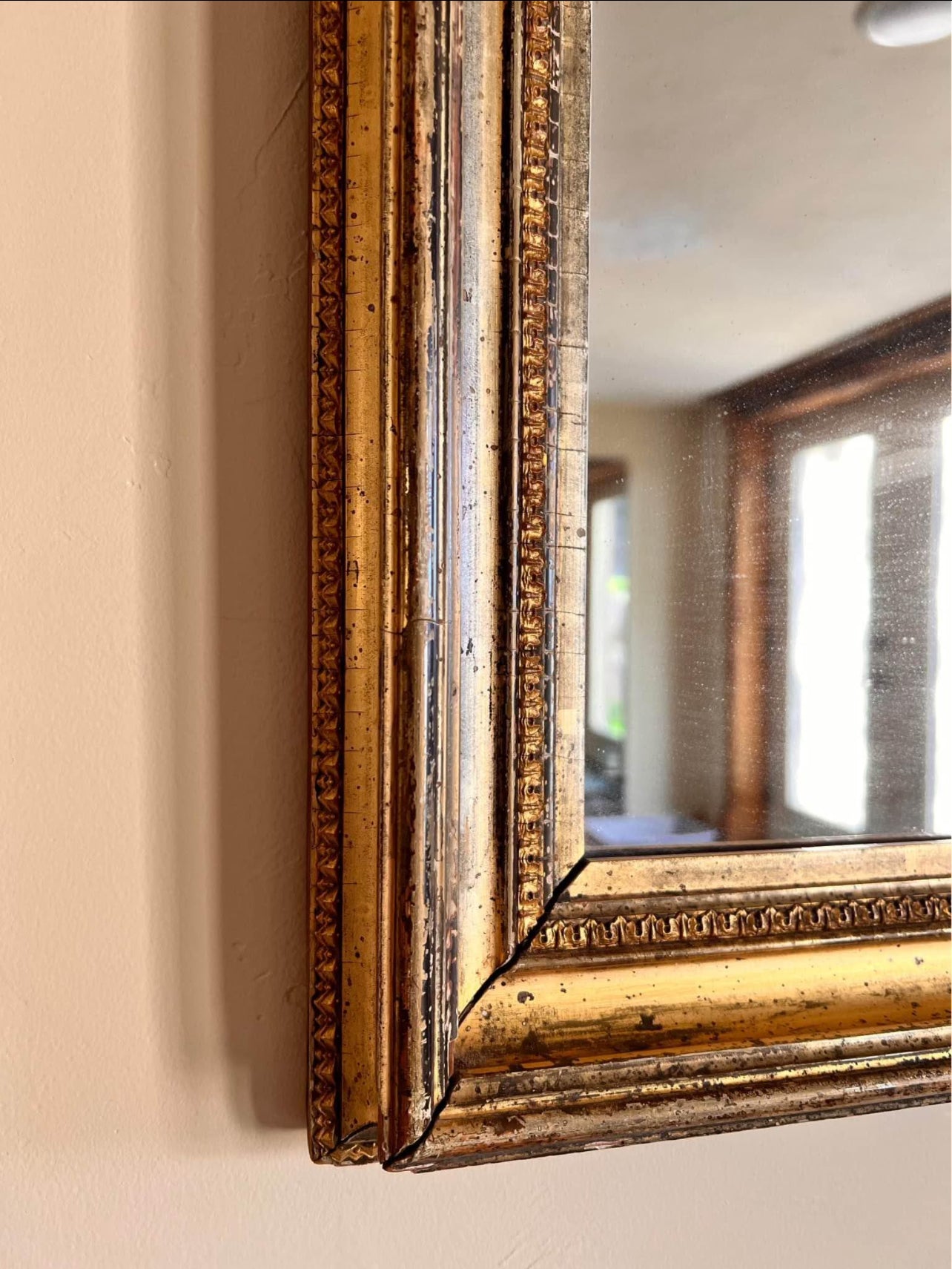 Large Vintage 1940s Wood Framed Mirror 20”x24”