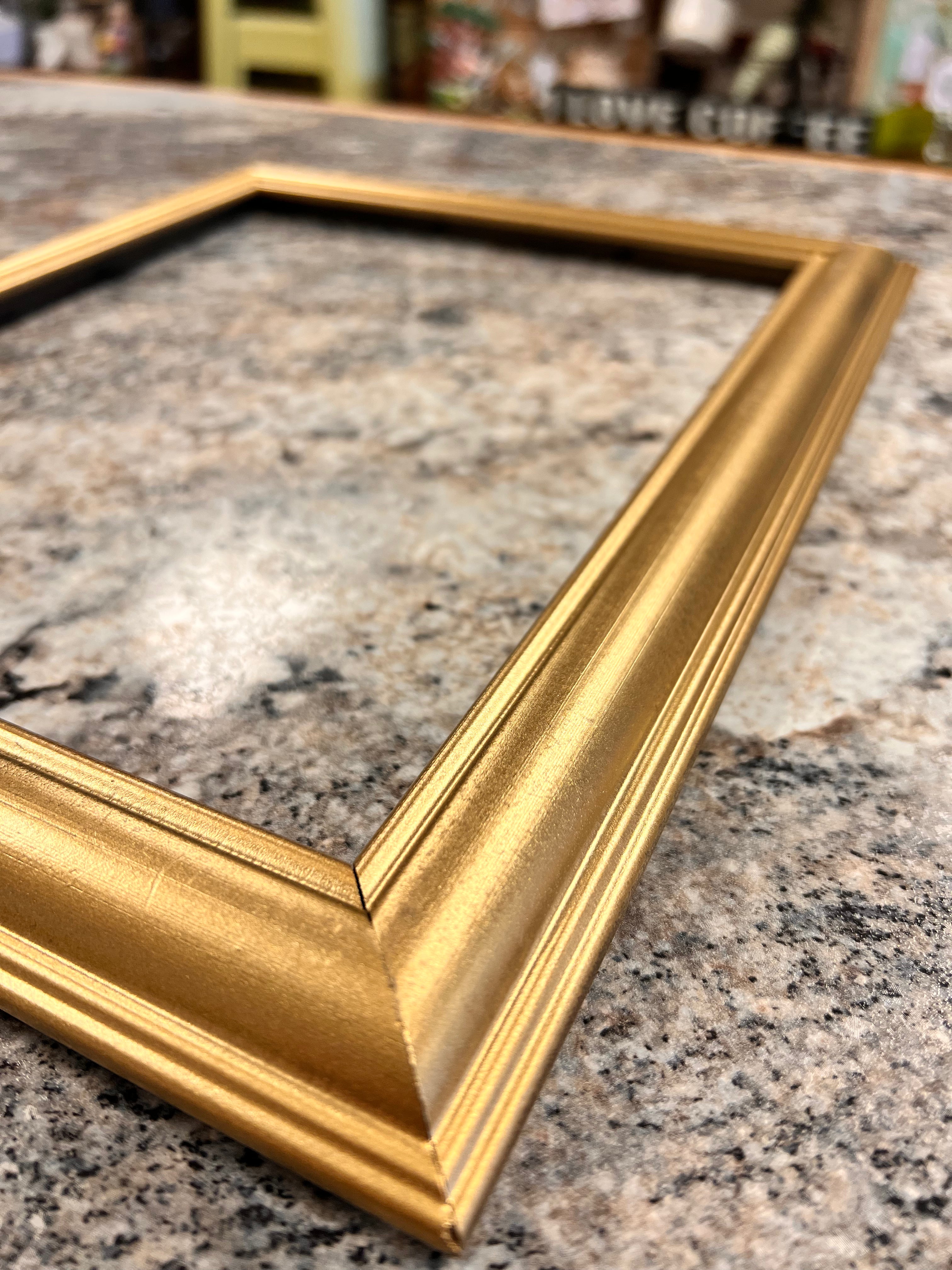 11.5x10 Gold Frame