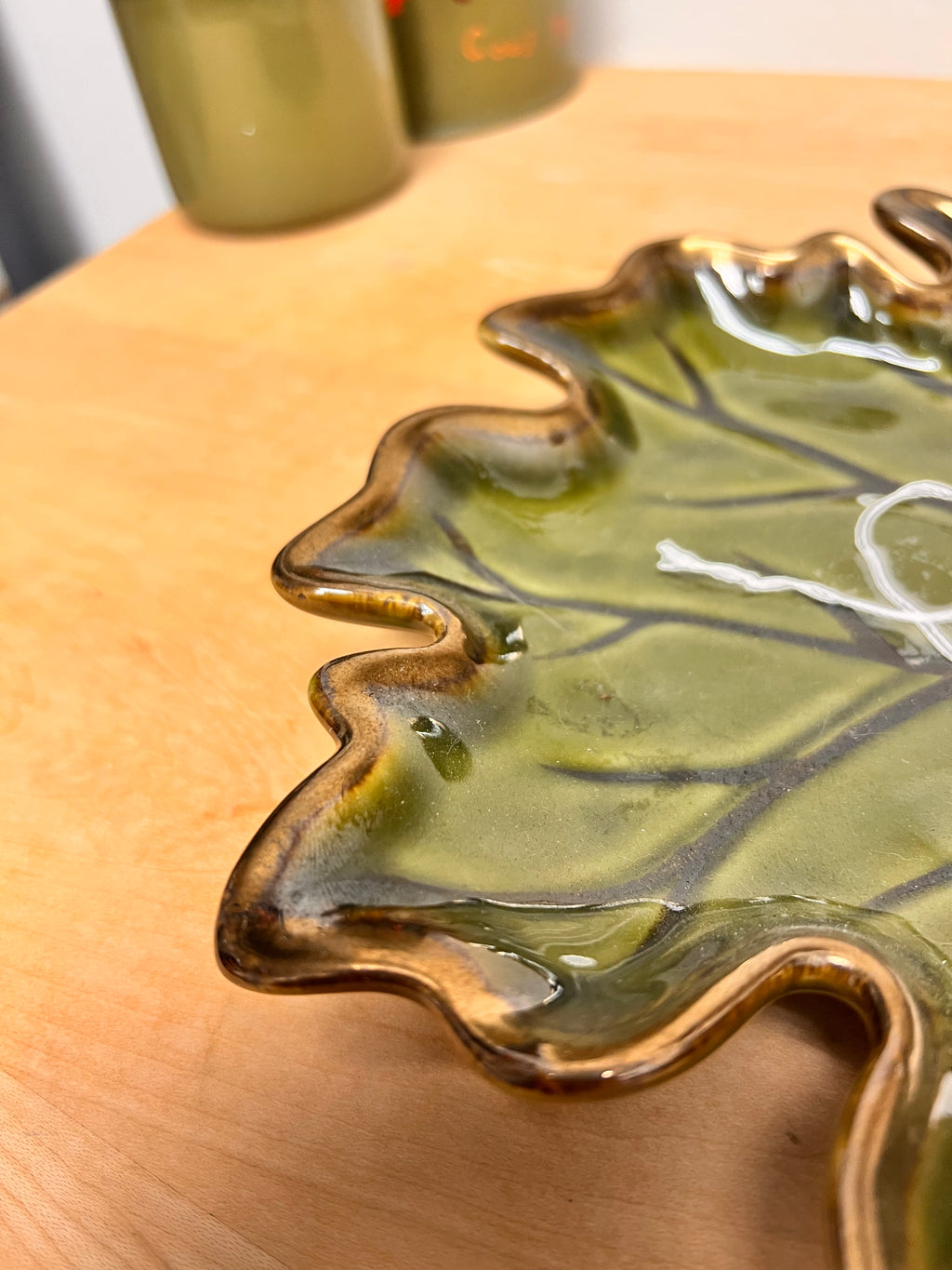 Decorative Leaf Plate