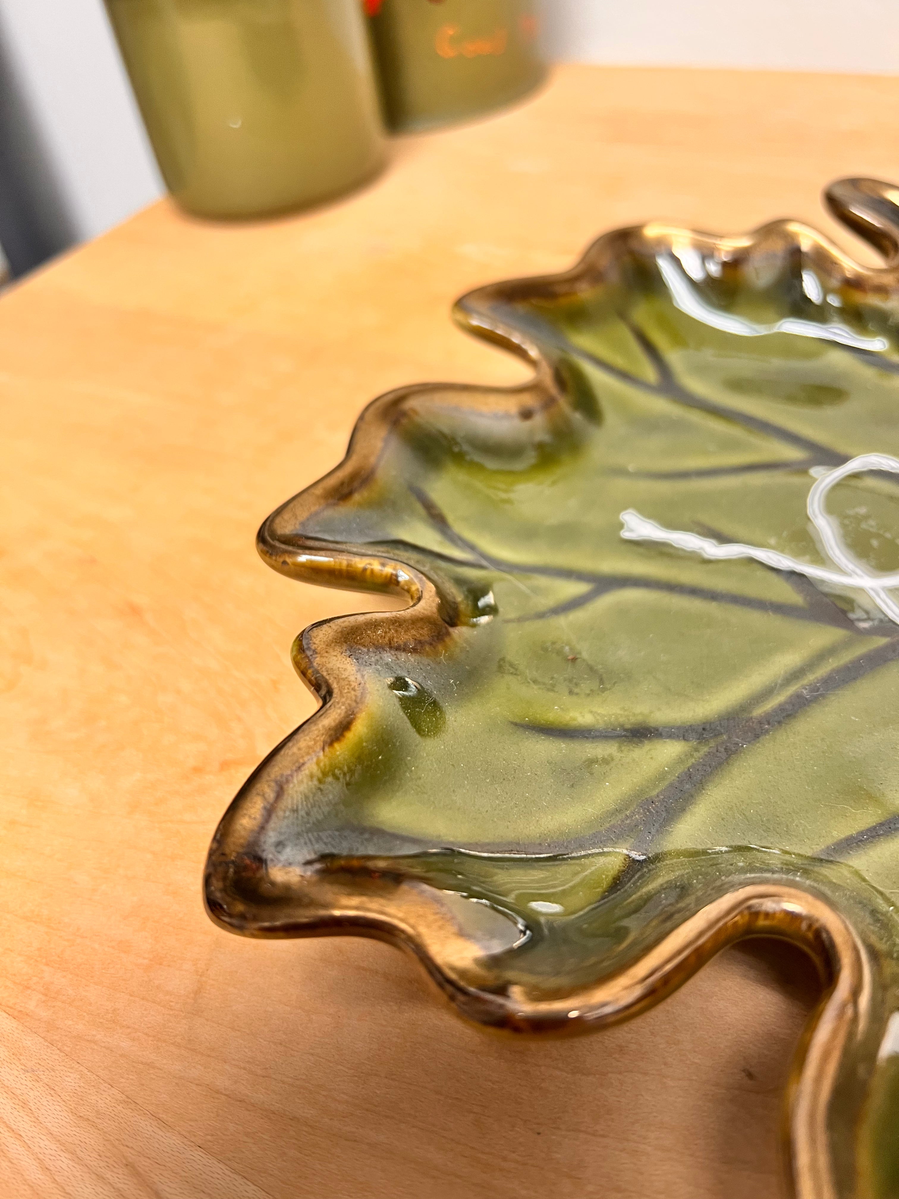 Decorative Leaf Plate