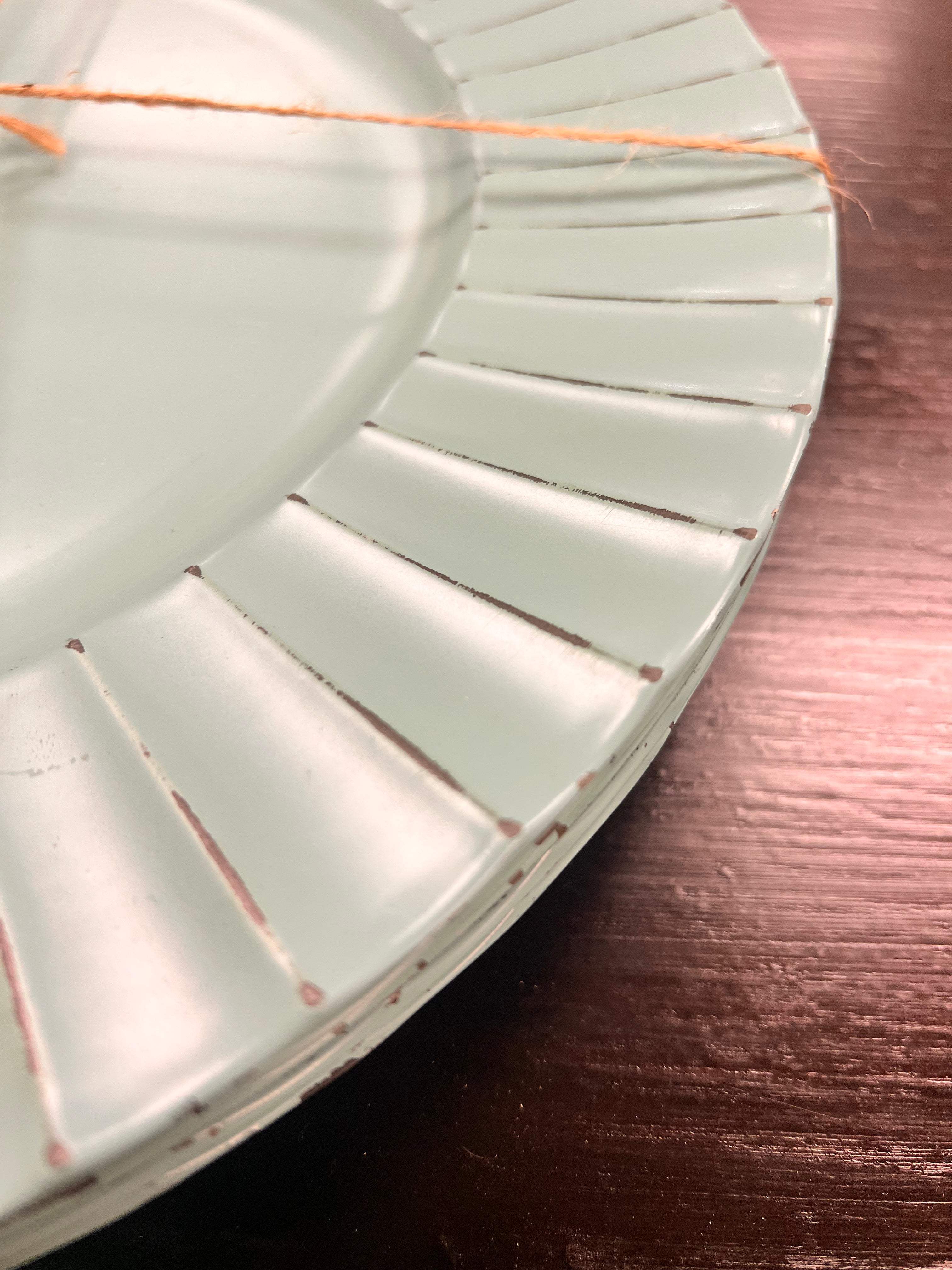 Set of 8 Plates