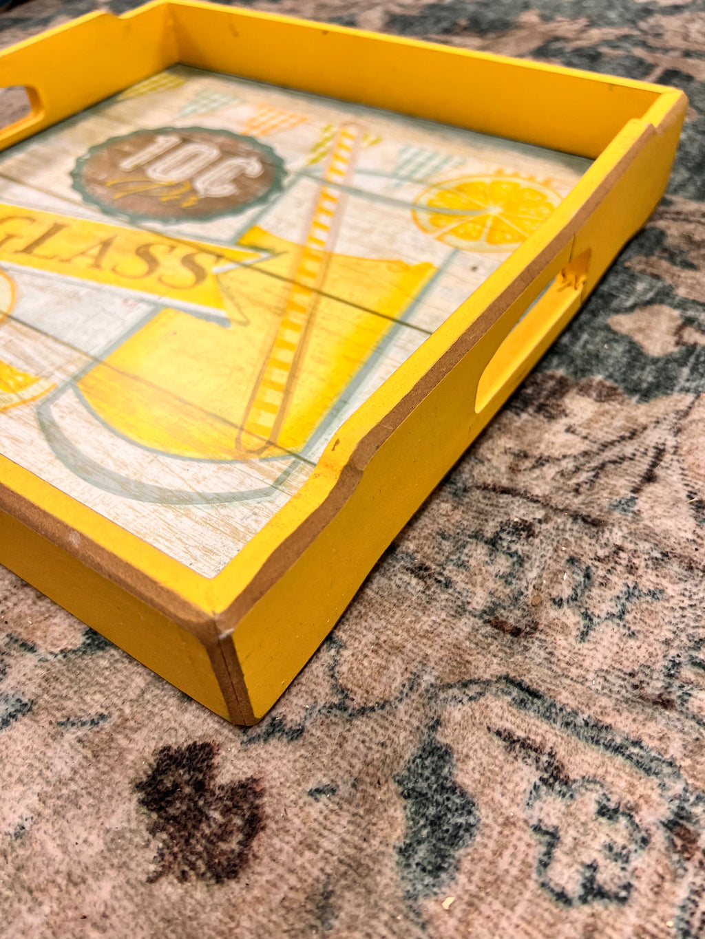 Yellow Lemonade Tray