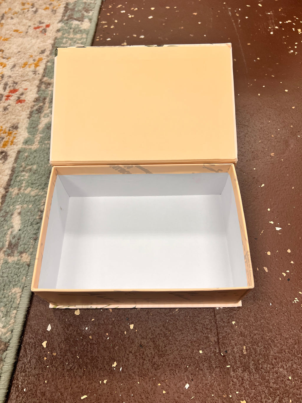 Small Decor Box