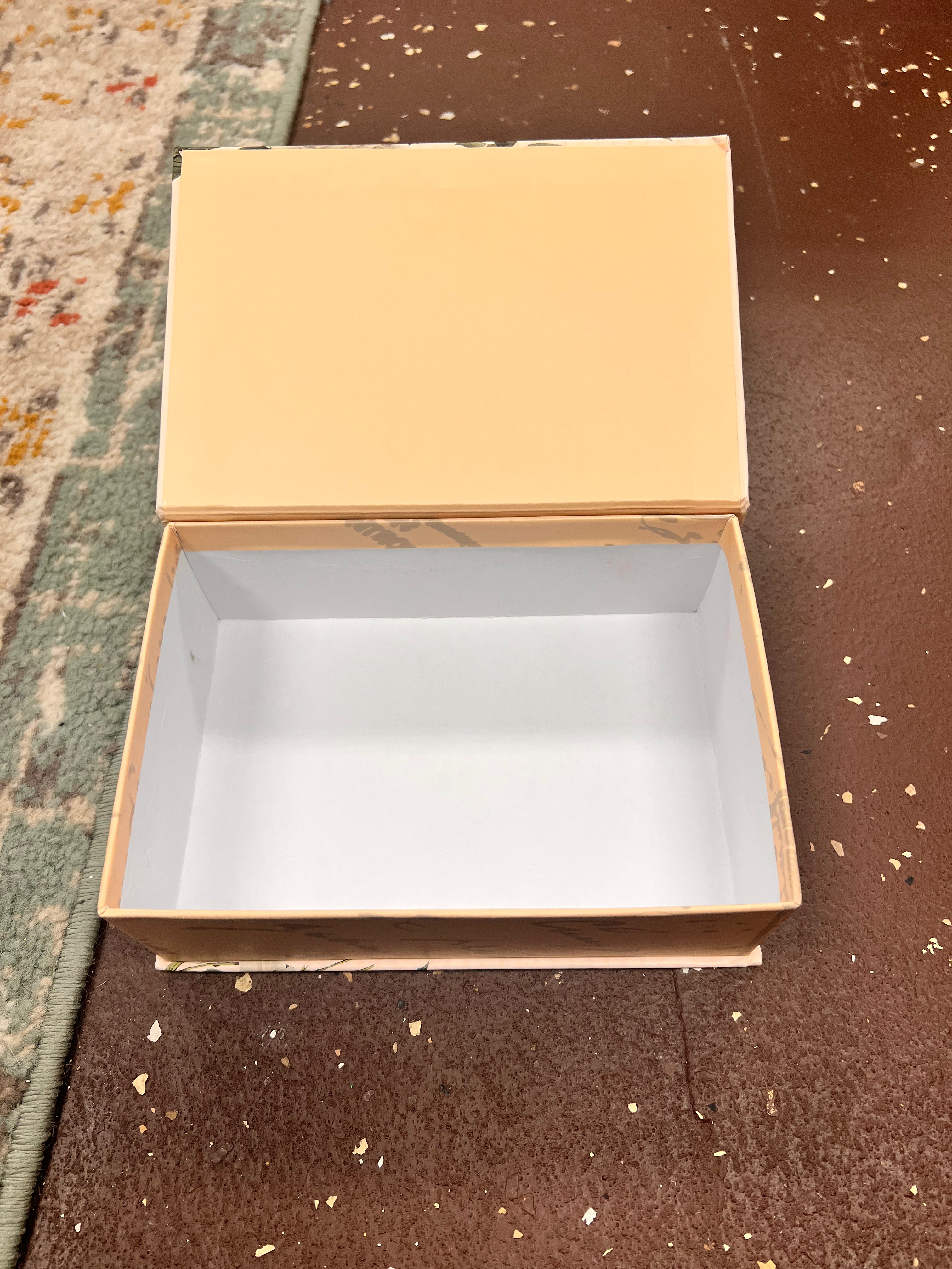 Small Decor Box