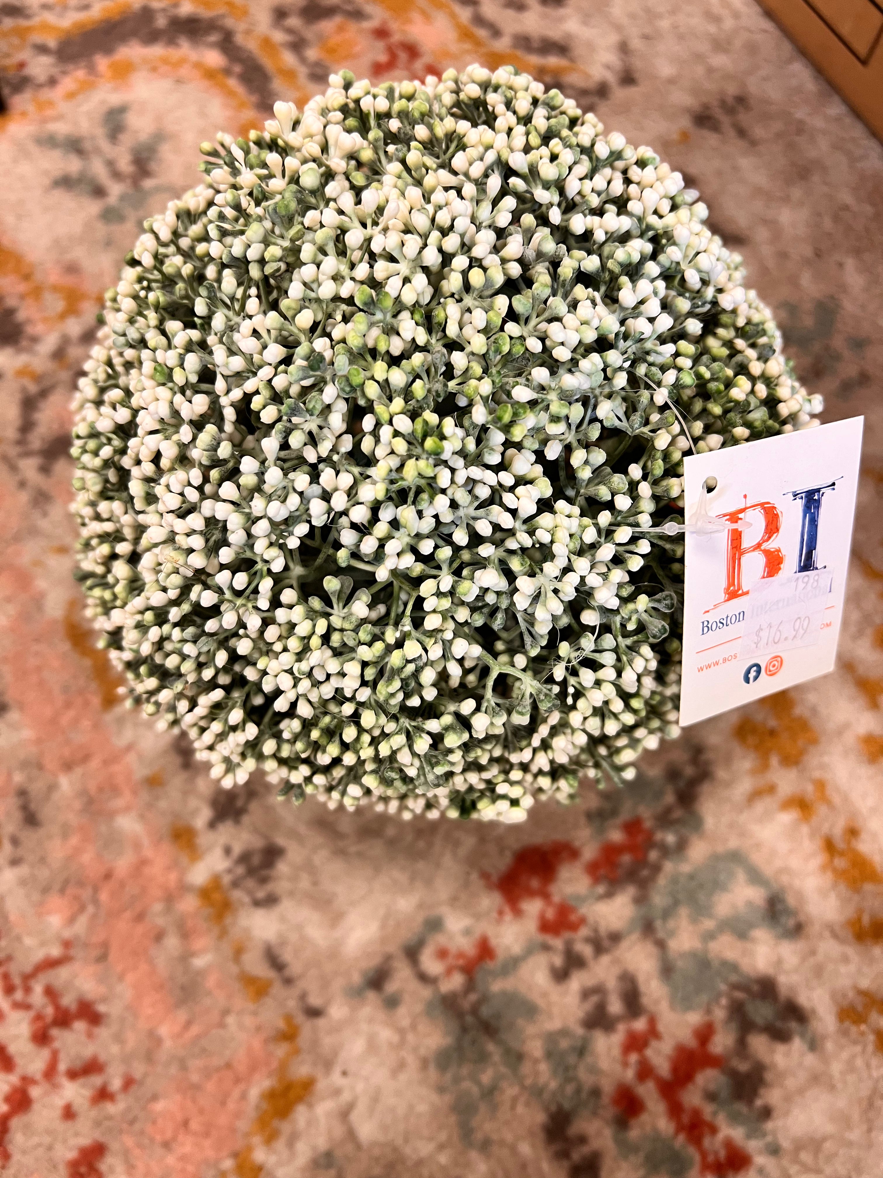 Round Plant Decor