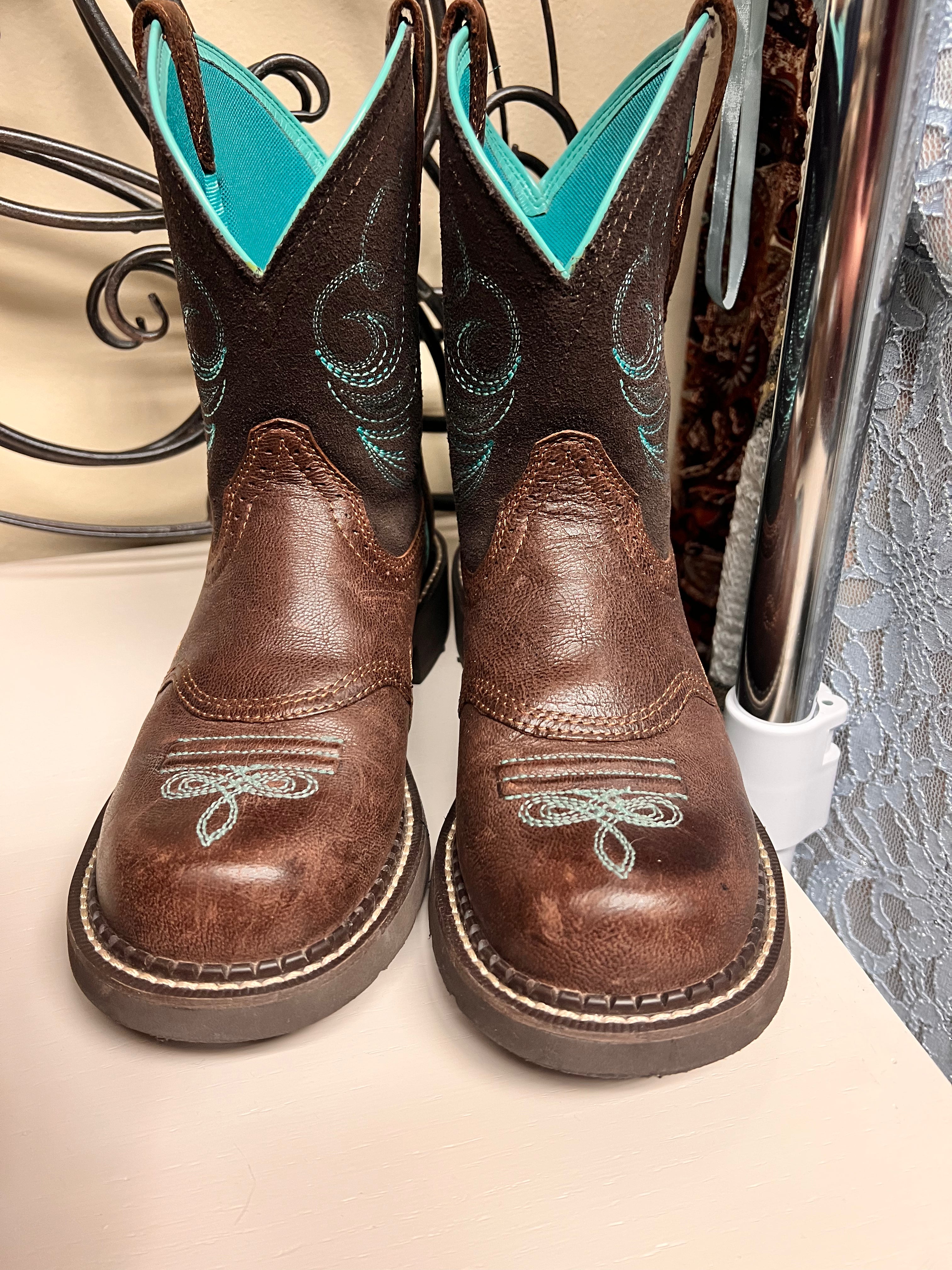 Br Ariat Boots 7.5