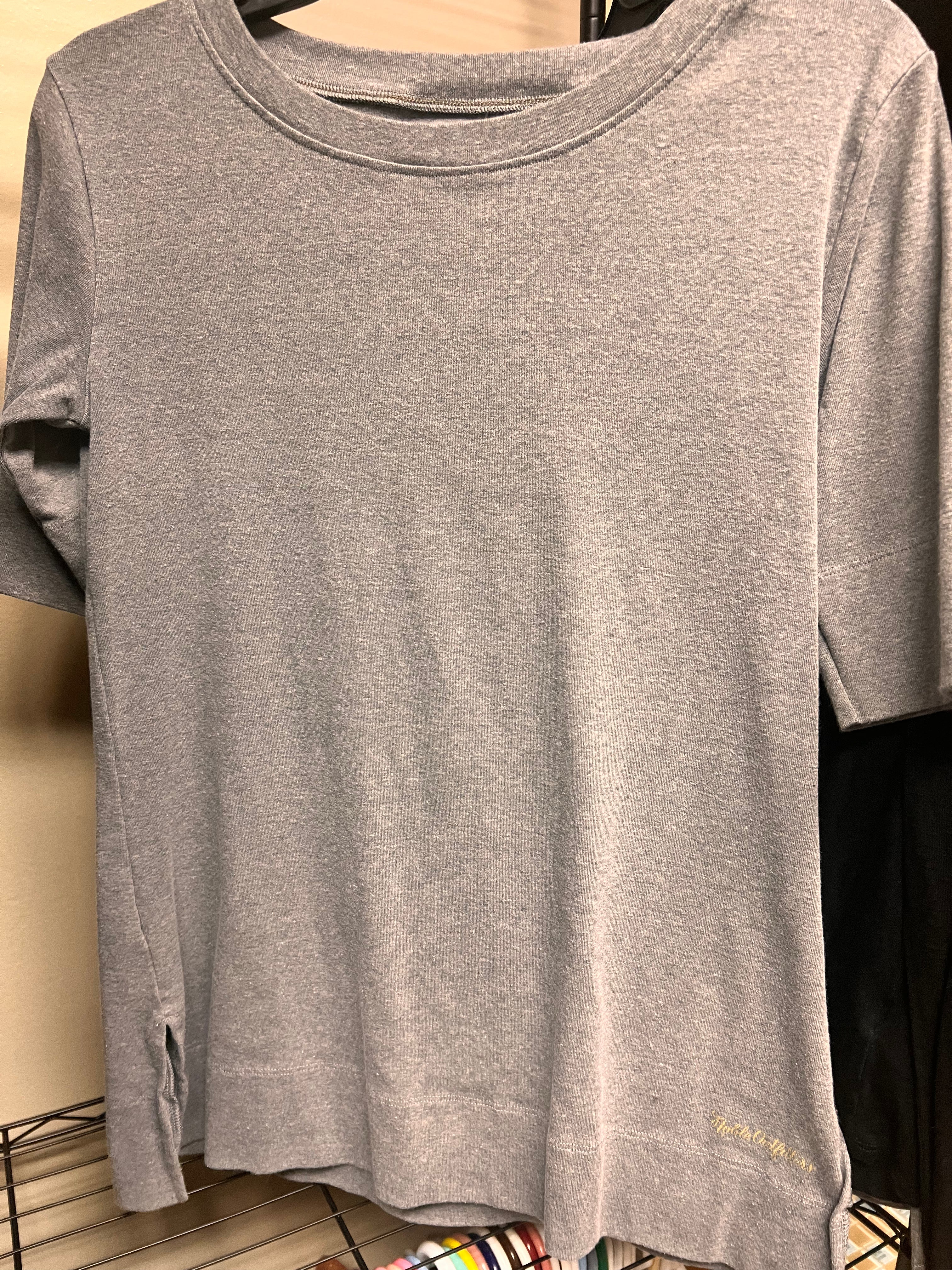 Gray Shirt M