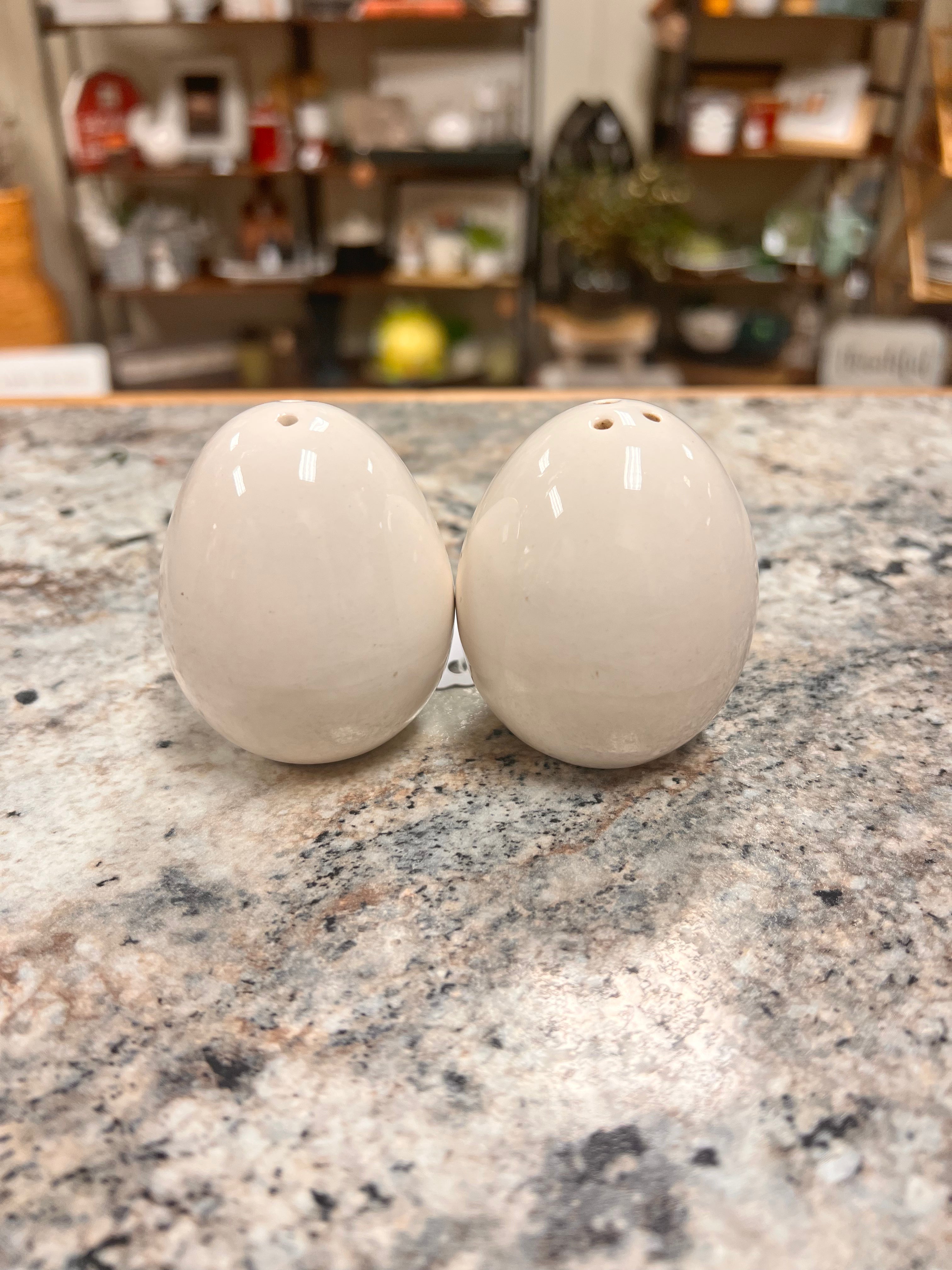 Egg Shaker Set