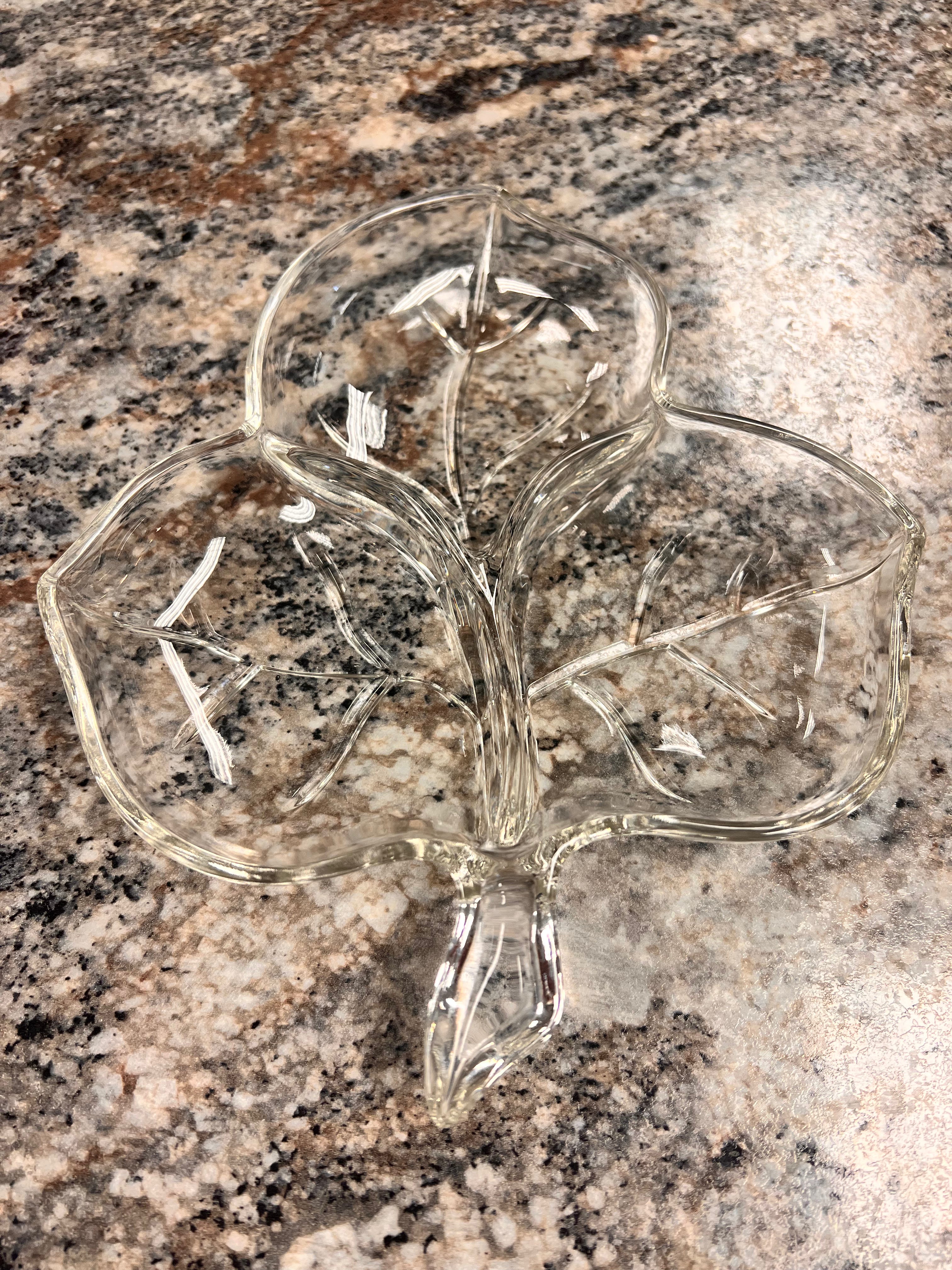Vintage Leaf Dish